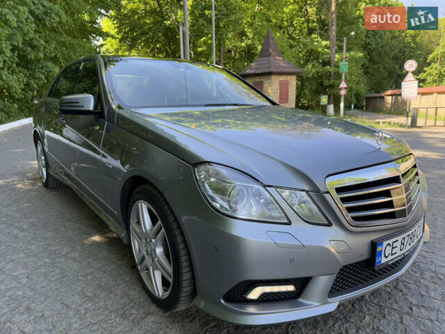 Сірий Мерседес Е-Клас, об'ємом двигуна 2.99 л та пробігом 237 тис. км за 17800 $, фото 16 на Automoto.ua