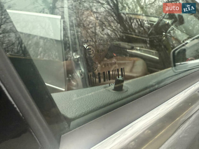 Сірий Мерседес Е-Клас, об'ємом двигуна 3 л та пробігом 257 тис. км за 17200 $, фото 21 на Automoto.ua