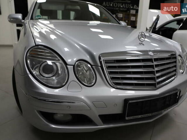 Сірий Мерседес Е-Клас, об'ємом двигуна 2.2 л та пробігом 194 тис. км за 14899 $, фото 27 на Automoto.ua