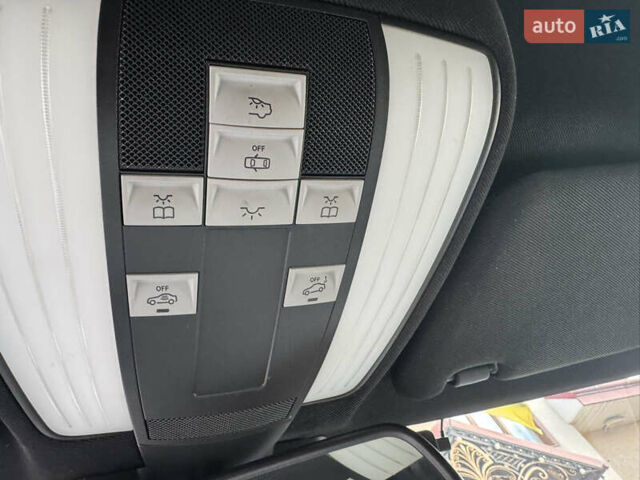 Сірий Мерседес Е-Клас, об'ємом двигуна 2.14 л та пробігом 303 тис. км за 14999 $, фото 71 на Automoto.ua