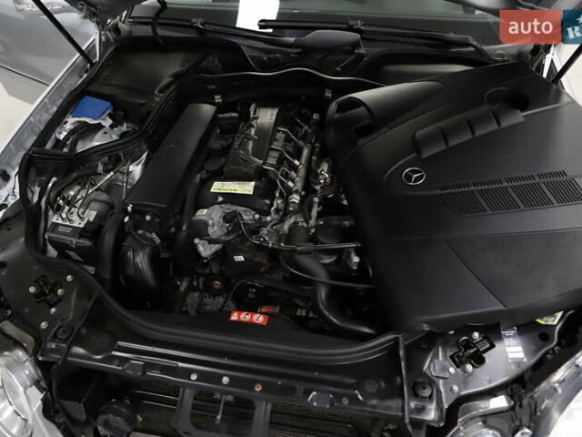 Сірий Мерседес Е-Клас, об'ємом двигуна 2.2 л та пробігом 194 тис. км за 14899 $, фото 102 на Automoto.ua