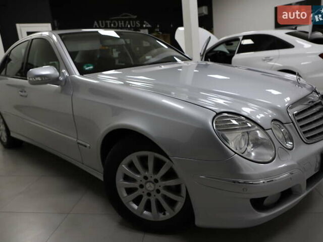 Сірий Мерседес Е-Клас, об'ємом двигуна 2.2 л та пробігом 194 тис. км за 14899 $, фото 29 на Automoto.ua