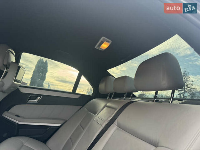 Сірий Мерседес Е-Клас, об'ємом двигуна 2.14 л та пробігом 303 тис. км за 14999 $, фото 52 на Automoto.ua