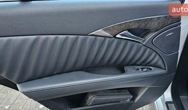 Сірий Мерседес Е-Клас, об'ємом двигуна 3 л та пробігом 173 тис. км за 9900 $, фото 18 на Automoto.ua