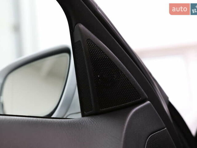 Сірий Мерседес Е-Клас, об'ємом двигуна 2.2 л та пробігом 194 тис. км за 14899 $, фото 58 на Automoto.ua