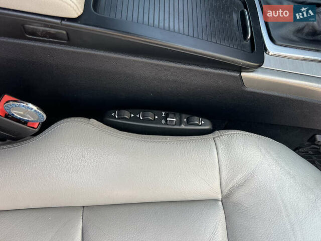 Серый Мерседес Е-Класс, объемом двигателя 2.14 л и пробегом 303 тыс. км за 16300 $, фото 52 на Automoto.ua