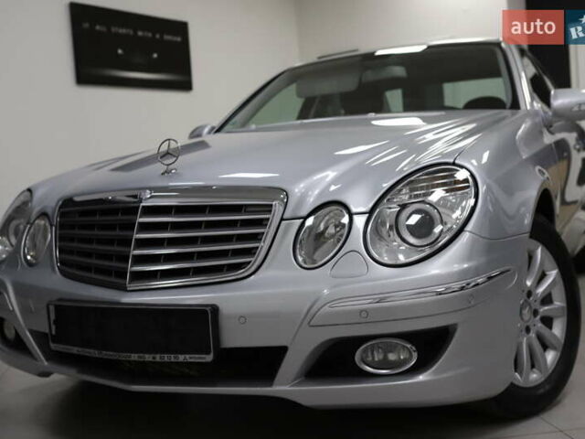 Сірий Мерседес Е-Клас, об'ємом двигуна 2.2 л та пробігом 194 тис. км за 14899 $, фото 18 на Automoto.ua