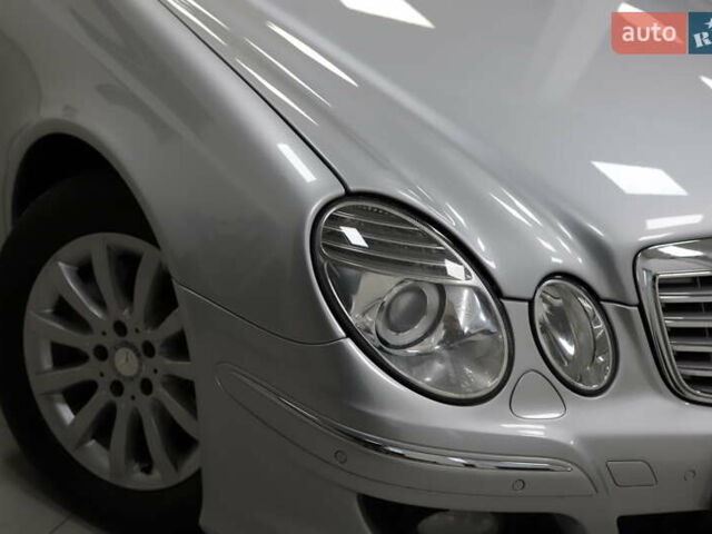 Сірий Мерседес Е-Клас, об'ємом двигуна 2.2 л та пробігом 194 тис. км за 14899 $, фото 54 на Automoto.ua