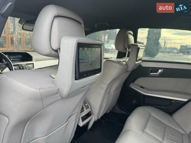 Сірий Мерседес Е-Клас, об'ємом двигуна 2.14 л та пробігом 303 тис. км за 14999 $, фото 49 на Automoto.ua