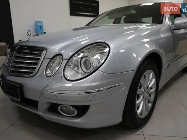 Сірий Мерседес Е-Клас, об'ємом двигуна 2.2 л та пробігом 194 тис. км за 14899 $, фото 8 на Automoto.ua