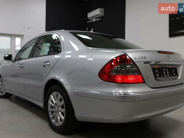 Сірий Мерседес Е-Клас, об'ємом двигуна 2.2 л та пробігом 194 тис. км за 14899 $, фото 16 на Automoto.ua
