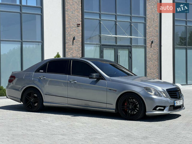 Серый Мерседес Е-Класс, объемом двигателя 2.14 л и пробегом 303 тыс. км за 16300 $, фото 12 на Automoto.ua