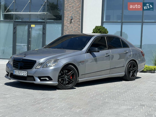 Серый Мерседес Е-Класс, объемом двигателя 2.14 л и пробегом 303 тыс. км за 16300 $, фото 3 на Automoto.ua