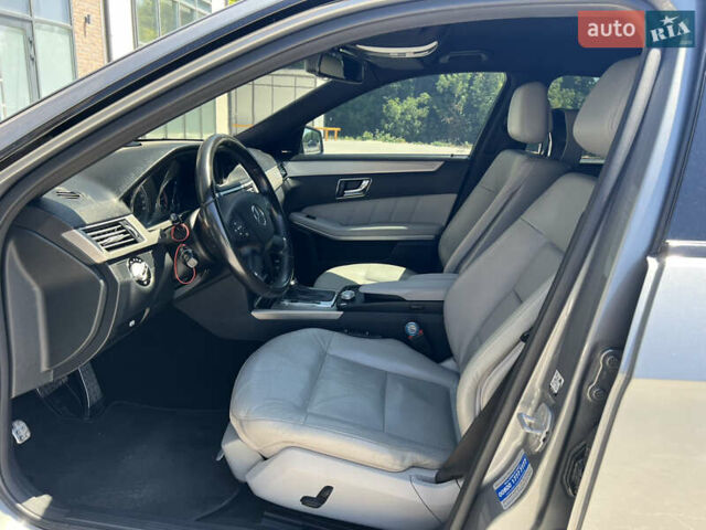 Серый Мерседес Е-Класс, объемом двигателя 2.14 л и пробегом 303 тыс. км за 16300 $, фото 41 на Automoto.ua