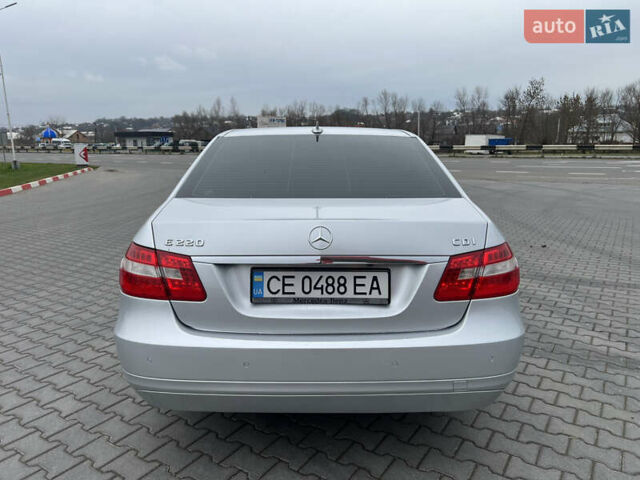 Сірий Мерседес Е-Клас, об'ємом двигуна 2.2 л та пробігом 380 тис. км за 9900 $, фото 5 на Automoto.ua