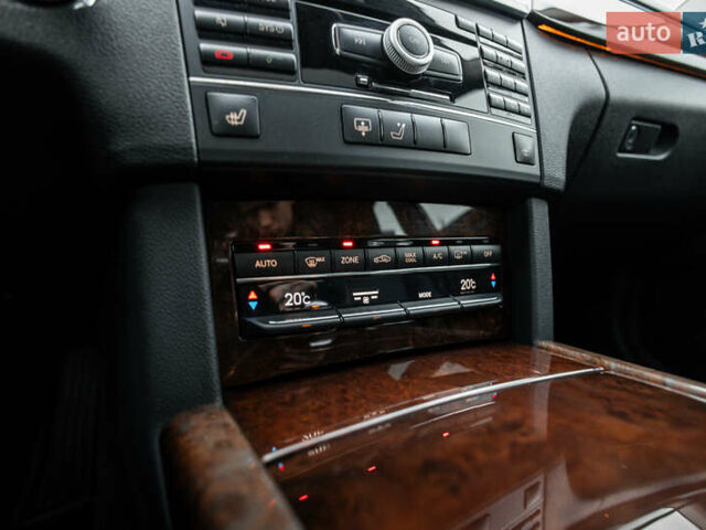 Серый Мерседес Е-Класс, объемом двигателя 3.5 л и пробегом 139 тыс. км за 15500 $, фото 36 на Automoto.ua