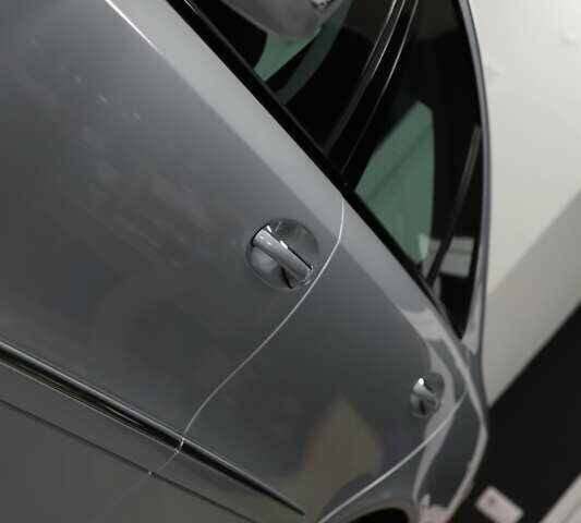 Сірий Мерседес Е-Клас, об'ємом двигуна 2.2 л та пробігом 194 тис. км за 14899 $, фото 48 на Automoto.ua