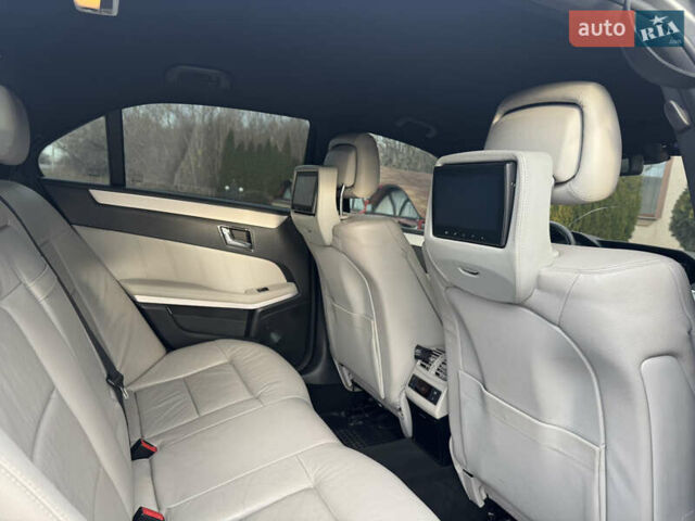 Сірий Мерседес Е-Клас, об'ємом двигуна 2.14 л та пробігом 303 тис. км за 14999 $, фото 63 на Automoto.ua