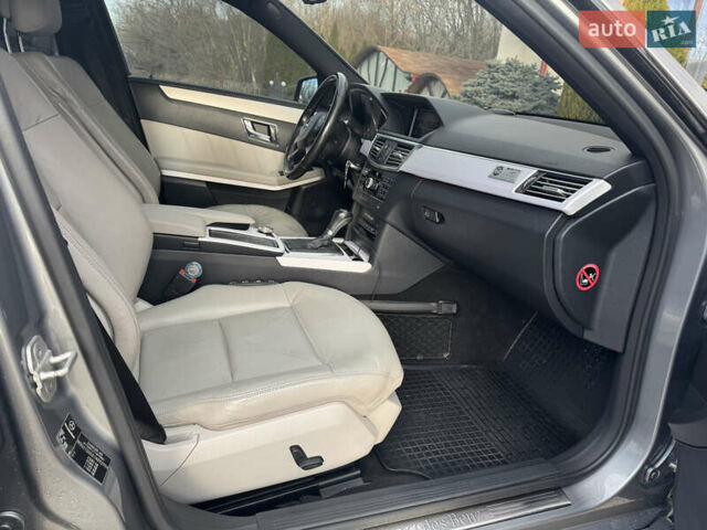 Сірий Мерседес Е-Клас, об'ємом двигуна 2.14 л та пробігом 303 тис. км за 14999 $, фото 56 на Automoto.ua
