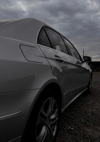 Серый Мерседес Е-Класс, объемом двигателя 3.5 л и пробегом 142 тыс. км за 15600 $, фото 30 на Automoto.ua