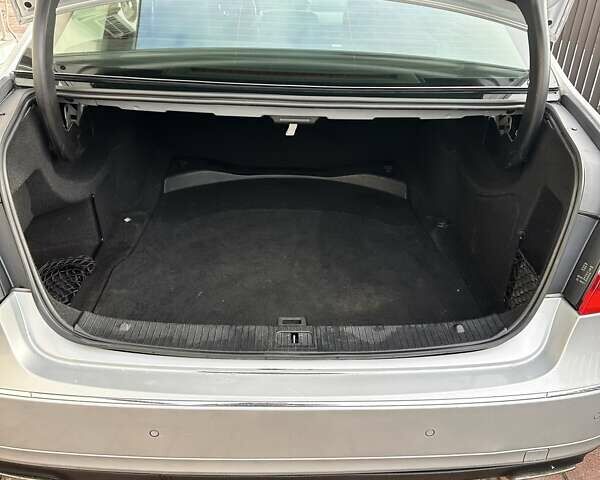 Серый Мерседес Е-Класс, объемом двигателя 2.14 л и пробегом 358 тыс. км за 11200 $, фото 10 на Automoto.ua