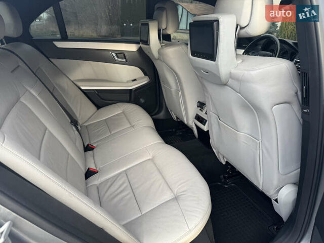 Сірий Мерседес Е-Клас, об'ємом двигуна 2.14 л та пробігом 303 тис. км за 14999 $, фото 62 на Automoto.ua