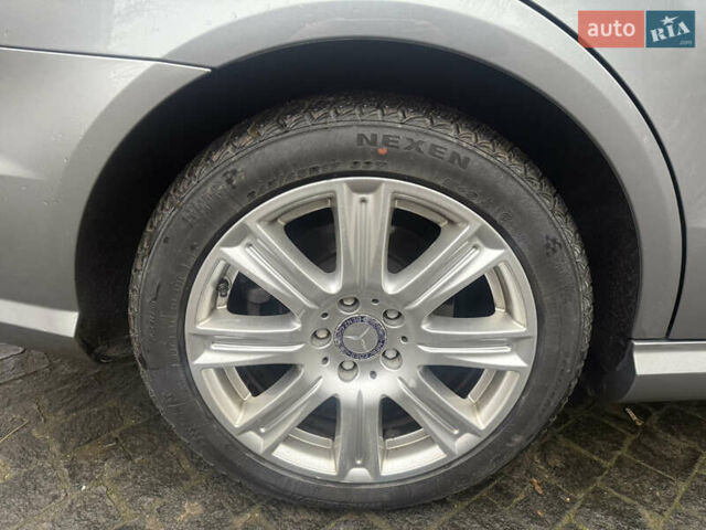 Сірий Мерседес Е-Клас, об'ємом двигуна 3 л та пробігом 257 тис. км за 17200 $, фото 15 на Automoto.ua