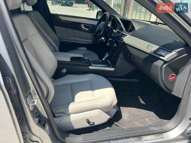 Серый Мерседес Е-Класс, объемом двигателя 2.14 л и пробегом 303 тыс. км за 16300 $, фото 51 на Automoto.ua