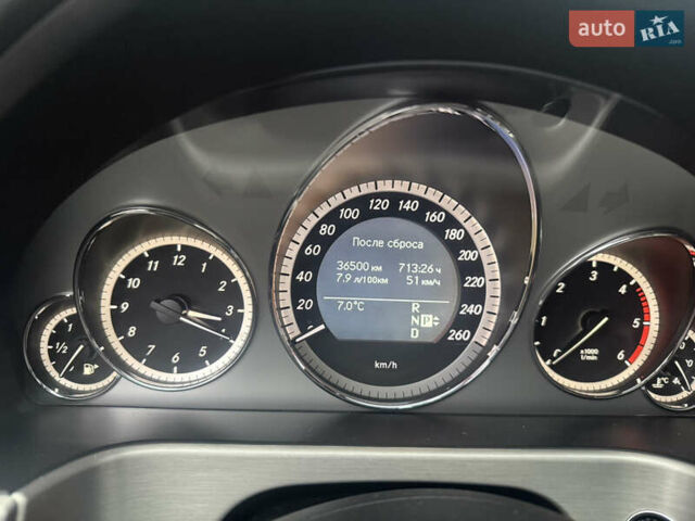Сірий Мерседес Е-Клас, об'ємом двигуна 3 л та пробігом 257 тис. км за 17200 $, фото 29 на Automoto.ua