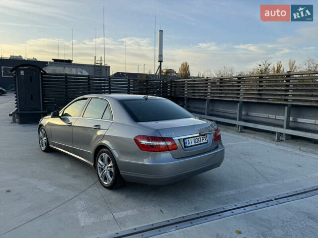 Серый Мерседес Е-Класс, объемом двигателя 2.14 л и пробегом 245 тыс. км за 11900 $, фото 40 на Automoto.ua