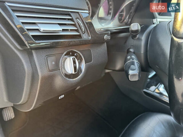 Серый Мерседес Е-Класс, объемом двигателя 2.14 л и пробегом 245 тыс. км за 11900 $, фото 11 на Automoto.ua