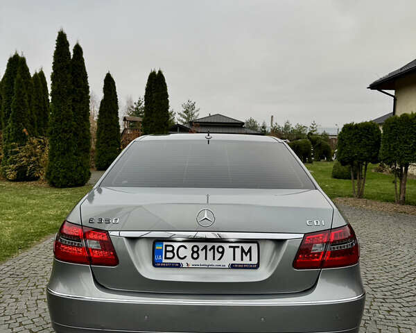 Сірий Мерседес Е-Клас, об'ємом двигуна 3 л та пробігом 302 тис. км за 15700 $, фото 7 на Automoto.ua