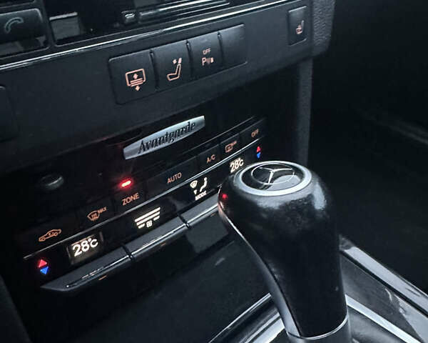 Сірий Мерседес Е-Клас, об'ємом двигуна 2.2 л та пробігом 246 тис. км за 11400 $, фото 25 на Automoto.ua