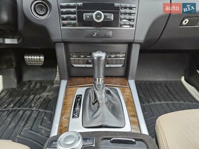 Мерседес Е-Класс 2010 в Днепре (Днепропетровске) на Automoto.ua Серый Мерседес Е-Класс, объемом двигателя 2.14 л и пробегом 248 тыс. км за 11200 $, фото 22 на Automoto.ua