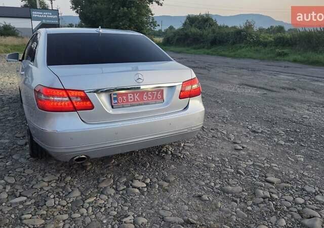 Серый Мерседес Е-Класс, объемом двигателя 2.2 л и пробегом 268 тыс. км за 10950 $, фото 10 на Automoto.ua