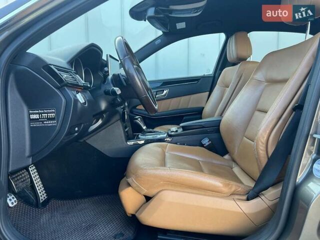 Серый Мерседес Е-Класс, объемом двигателя 2.2 л и пробегом 227 тыс. км за 15499 $, фото 24 на Automoto.ua