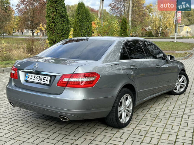 Мерседес Е-Клас 2010 у Прилуках на Automoto.ua Сірий Мерседес Е-Клас, об'ємом двигуна 3.5 л та пробігом 278 тис. км за 11400 $, фото 5 на Automoto.ua