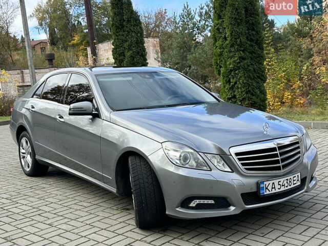Мерседес Е-Клас 2010 у Прилуках на Automoto.ua Сірий Мерседес Е-Клас, об'ємом двигуна 3.5 л та пробігом 278 тис. км за 11400 $, фото 7 на Automoto.ua