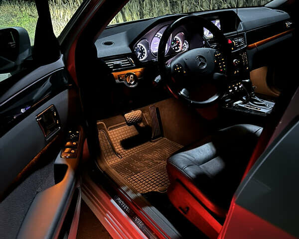Мерседес Е-Клас 2010 у Бершаде на Automoto.ua Сірий Мерседес Е-Клас, об'ємом двигуна 2 л та пробігом 116 тис. км за 14500 $, фото 81 на Automoto.ua