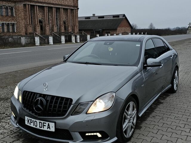 Сірий Мерседес Е-Клас, об'ємом двигуна 2 л та пробігом 189 тис. км за 5244 $, фото 2 на Automoto.ua