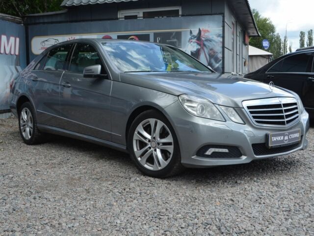 Серый Мерседес Е-Класс, объемом двигателя 3.5 л и пробегом 284 тыс. км за 14500 $, фото 3 на Automoto.ua