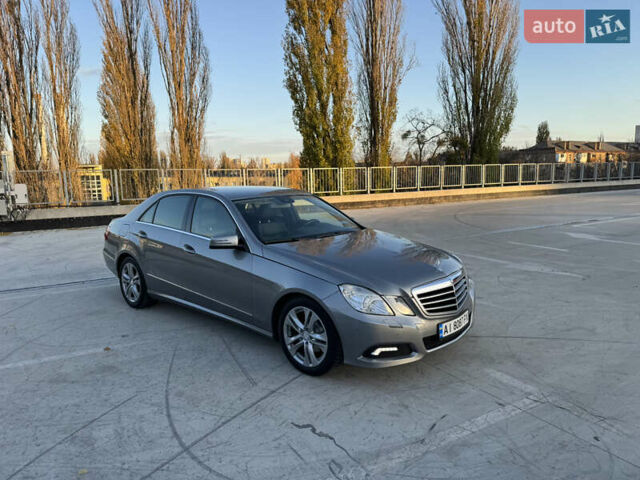 Серый Мерседес Е-Класс, объемом двигателя 2.14 л и пробегом 245 тыс. км за 11900 $, фото 46 на Automoto.ua