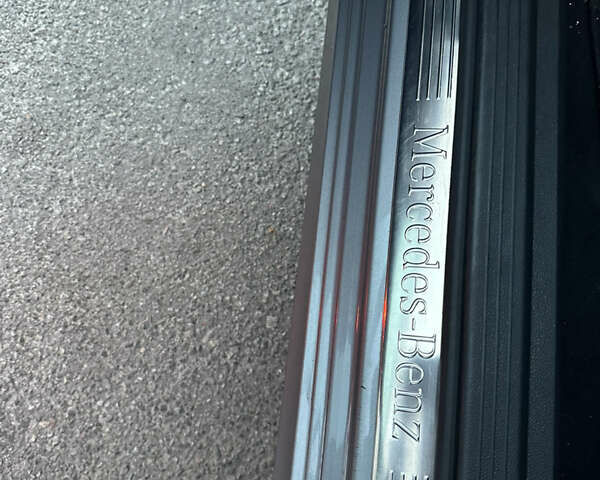 Серый Мерседес Е-Класс, объемом двигателя 2.2 л и пробегом 246 тыс. км за 12000 $, фото 30 на Automoto.ua