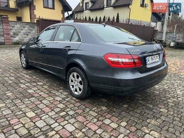 Сірий Мерседес Е-Клас, об'ємом двигуна 2.14 л та пробігом 357 тис. км за 6999 $, фото 4 на Automoto.ua