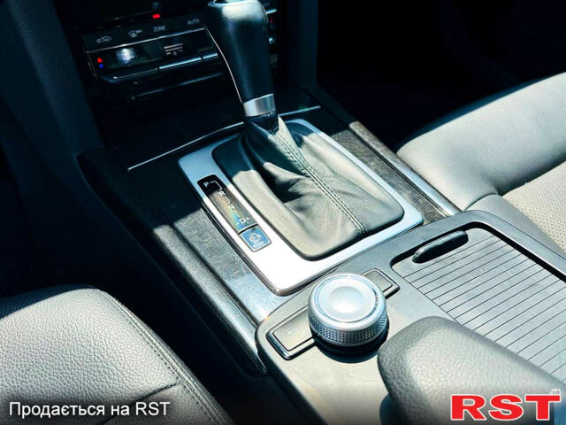 Серый Мерседес Е-Класс, объемом двигателя 1.8 л и пробегом 215 тыс. км за 11999 $, фото 8 на Automoto.ua