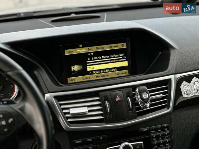 Сірий Мерседес Е-Клас, об'ємом двигуна 2.1 л та пробігом 286 тис. км за 15500 $, фото 19 на Automoto.ua