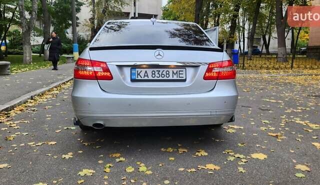 Сірий Мерседес Е-Клас, об'ємом двигуна 1.8 л та пробігом 260 тис. км за 12200 $, фото 6 на Automoto.ua