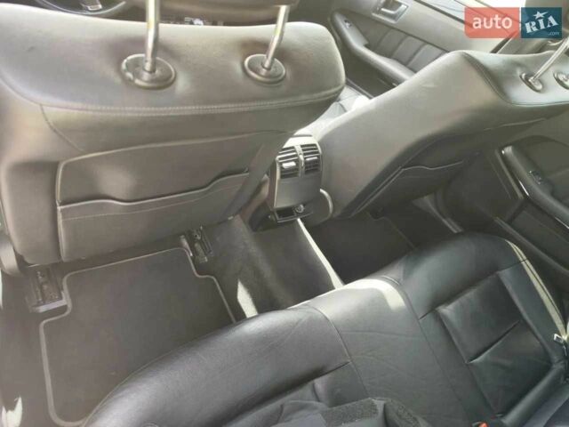 Мерседес Е-Класс 2011 в Буче на Automoto.ua Серый Мерседес Е-Класс, объемом двигателя 2.1 л и пробегом 326 тыс. км за 1000 $, фото 1 на Automoto.ua