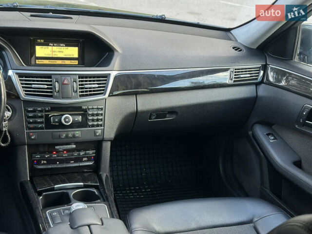 Серый Мерседес Е-Класс, объемом двигателя 2.14 л и пробегом 293 тыс. км за 11500 $, фото 23 на Automoto.ua
