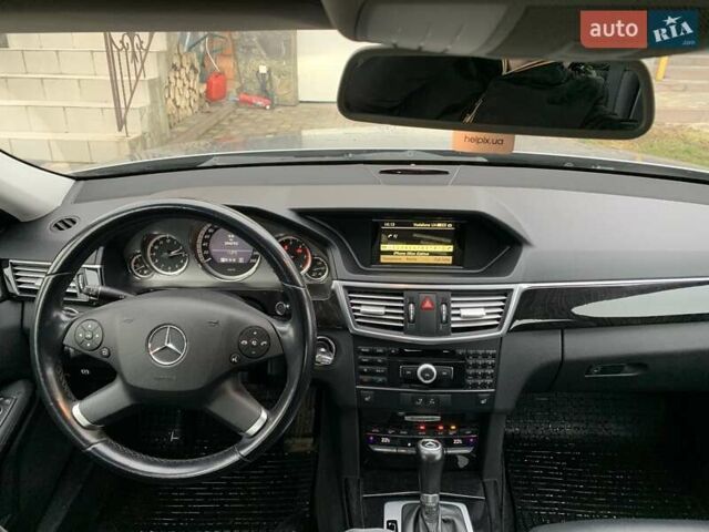 Серый Мерседес Е-Класс, объемом двигателя 2.1 л и пробегом 294 тыс. км за 14500 $, фото 9 на Automoto.ua